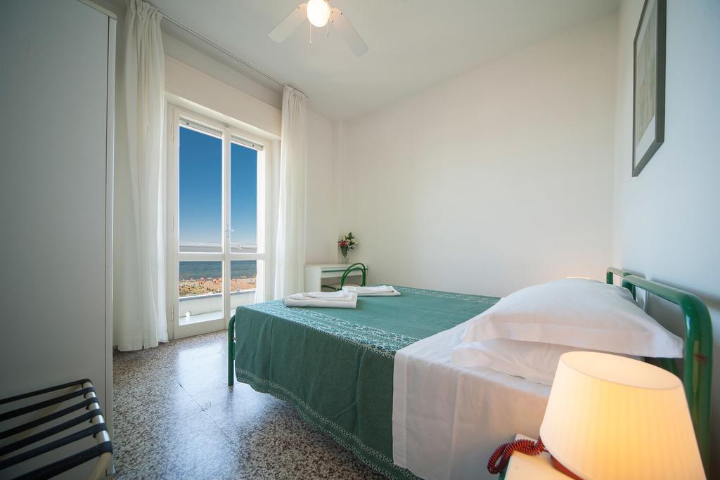 Hotel Madison リッチョーネ 部屋 写真